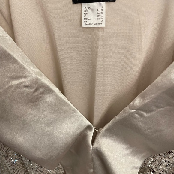 VENUS Shimmering Silver Sequin Jumpsuit/ Romper - Picture 4 of 8